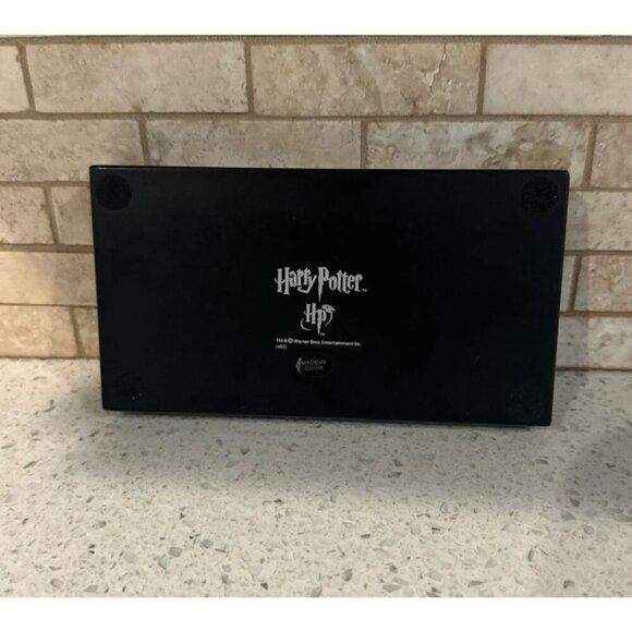Harry Potter - The Noble Collection - Hogwarts House Metal Bookmarks (Set of 4) - Picture 3 of 4